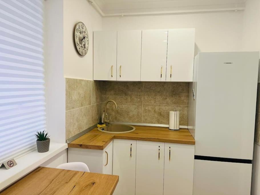 Cozyapartment14 Rosu Bagian luar foto