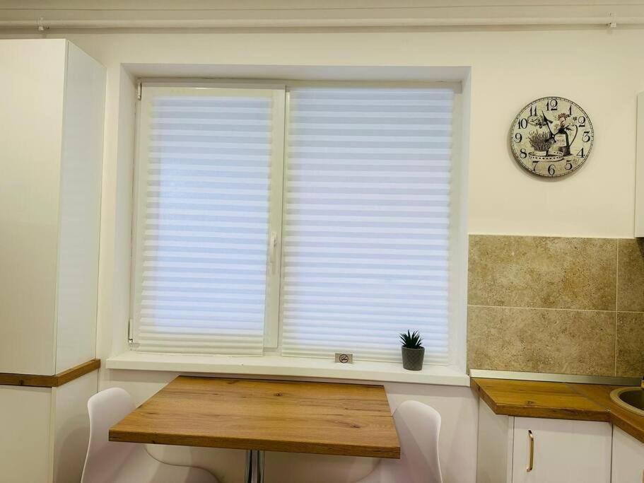 Cozyapartment14 Rosu Bagian luar foto